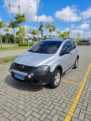 VOLKSWAGEN CROSSFOX 1.6 MI FLEX 8V 4P MANUAL VOLKSWAGEN CROSSFOX 1.6 MI FLEX 8V 4P MANUAL